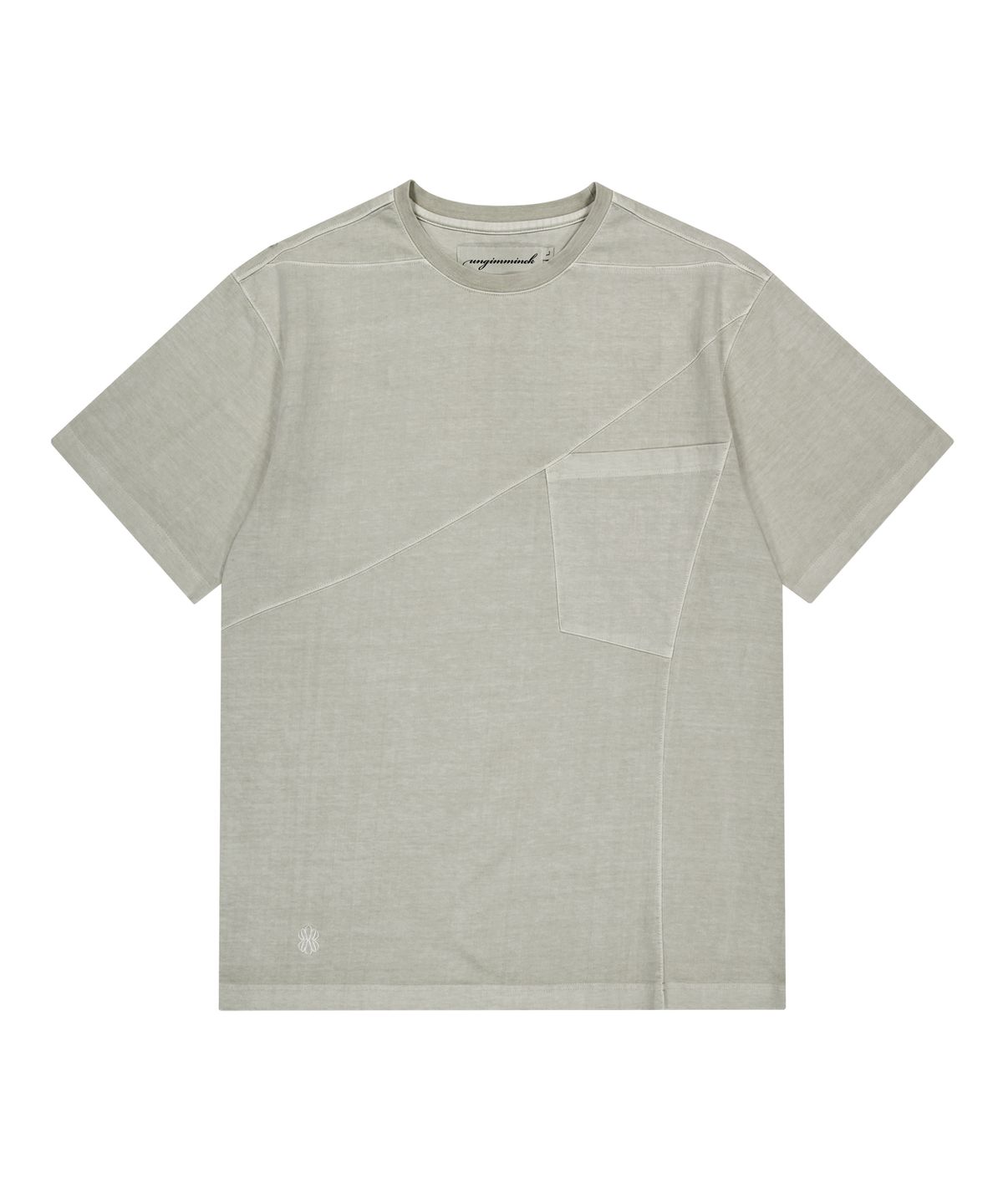 언지미크(UNGIMMICK) IRREGULAR POCKET WASHED T-SHIRT (BEIGE)