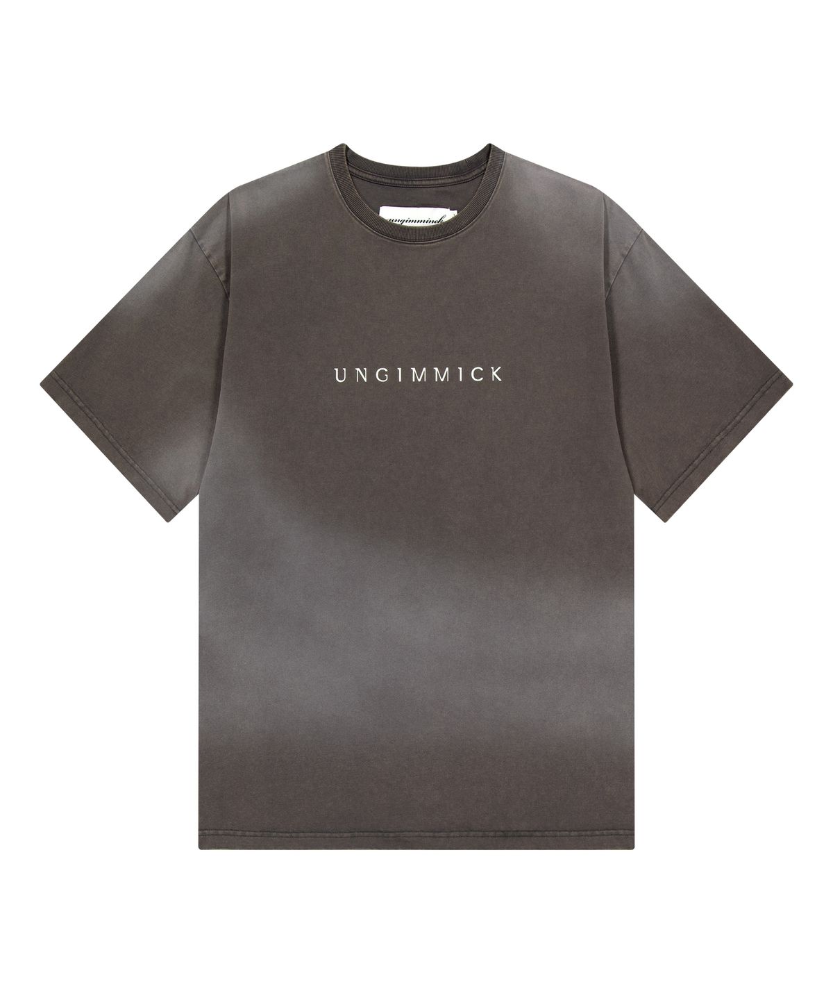 언지미크(UNGIMMICK) SPRAY WASHED LOGO T-SHIRT (DEEP BROWN)