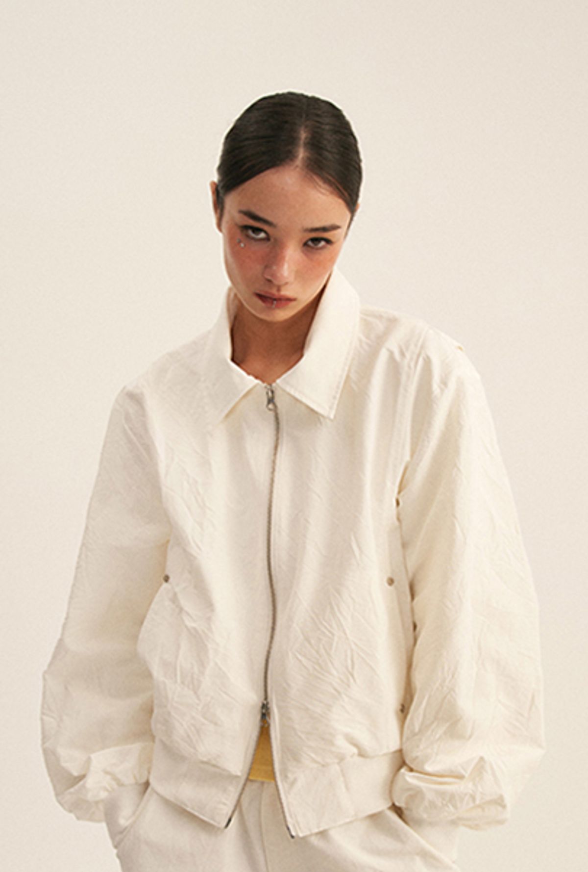 엠티오티(MTOT) Pleated Pintuck Jacket(White)