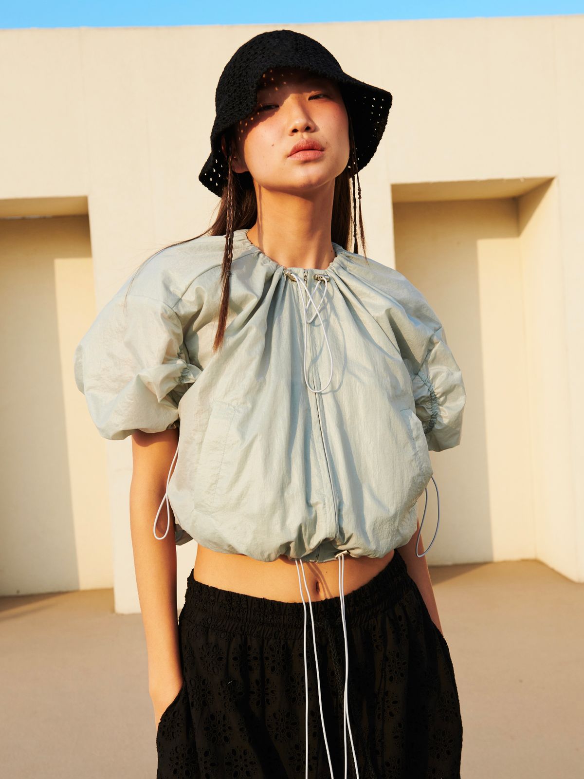 로희어패럴(ROHEE APPAREL) 오버핏 트렌스폼 블루종 / K.그레이