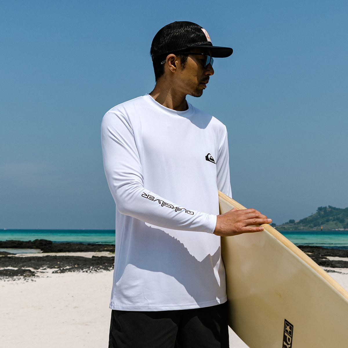 퀵실버(QUIKSILVER) 남성 루즈핏 래쉬가드 QS1073BMT