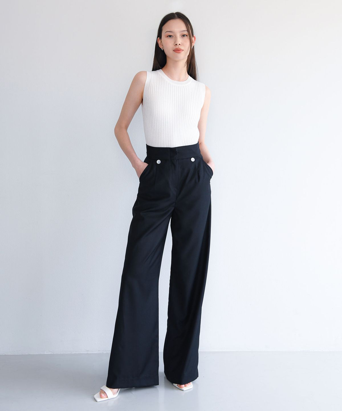 세컨드 아르무아(02ARMOIRE) Peggy Trousers_ Navy