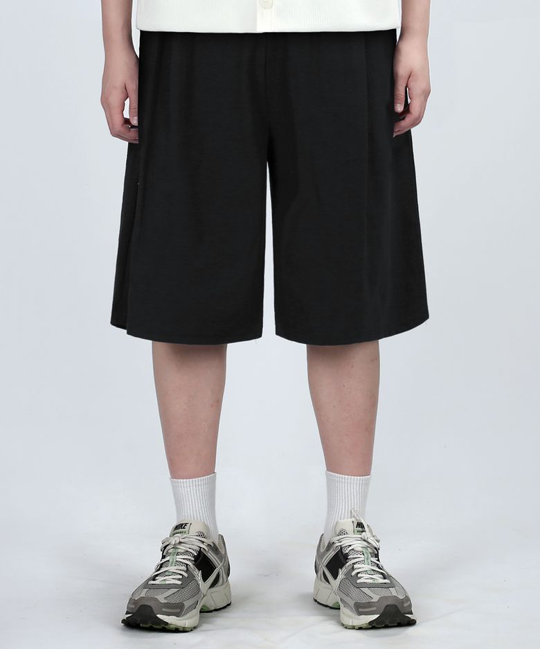 LINEN BERMUDA PANTS (BLACK)