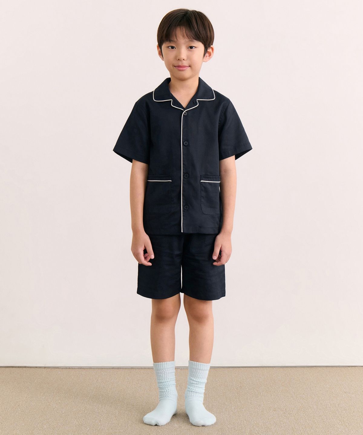 무신사 스탠다드 키즈(MUSINSA STANDARD KIDS) 코튼 모달 하프 파자마 세트 [네이비/화이트]
