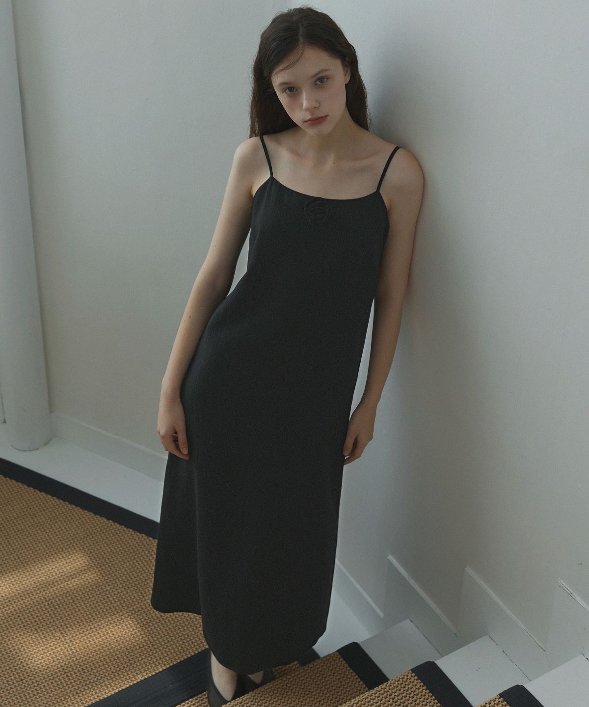하우스 오브 폰드(HOUSE OF POND) Linen corsage slip dress (Black)