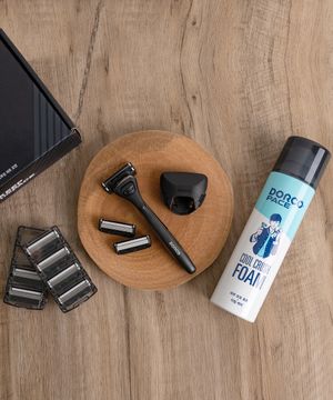 페이스5 스타일 그루밍 세트 1호 (면도기+ 면도날 총9입+케이스+쉐이빙폼+눈썹면도기)