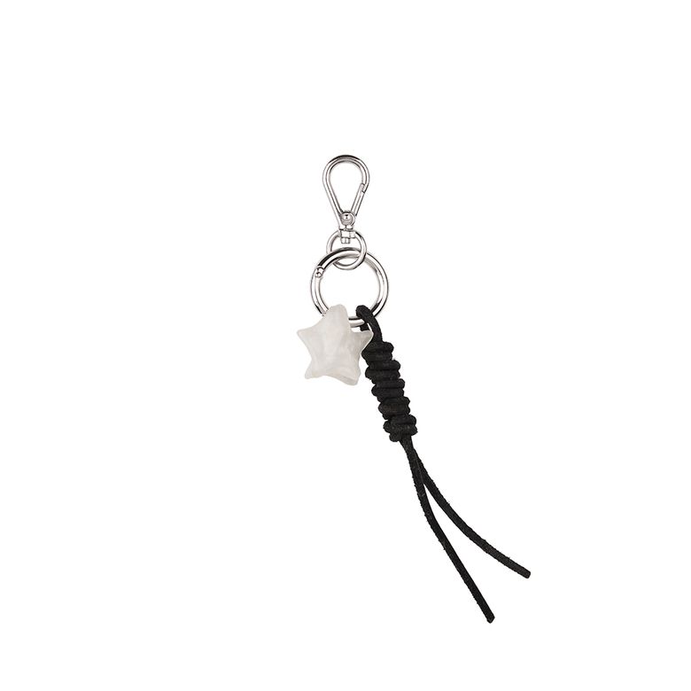 White struggle black keyring