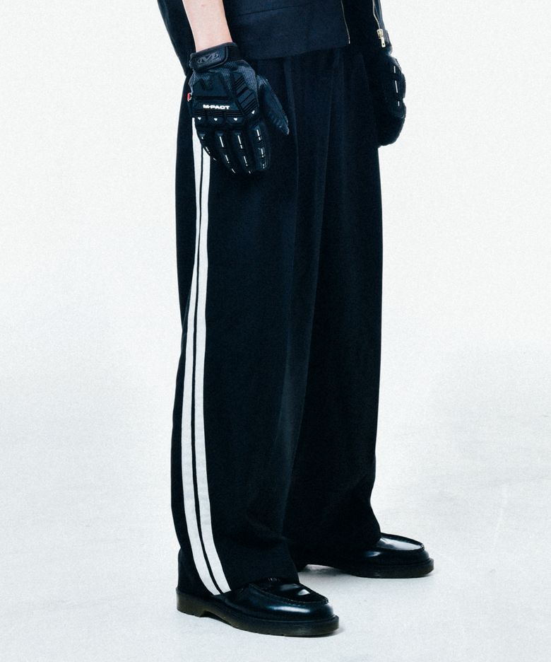 [UNISEX] Satin-Trimmed Motorsport Trousers (Black)