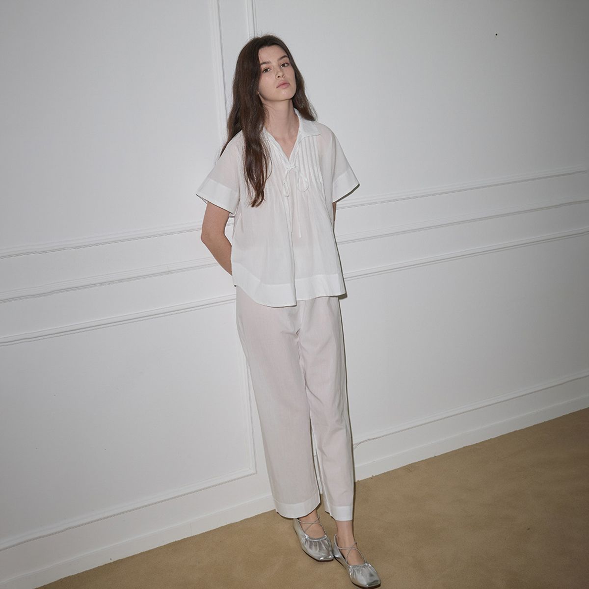 멜라니조이(MELANIE JOY) MJ_Elegant pleats pajamas_WHITE
