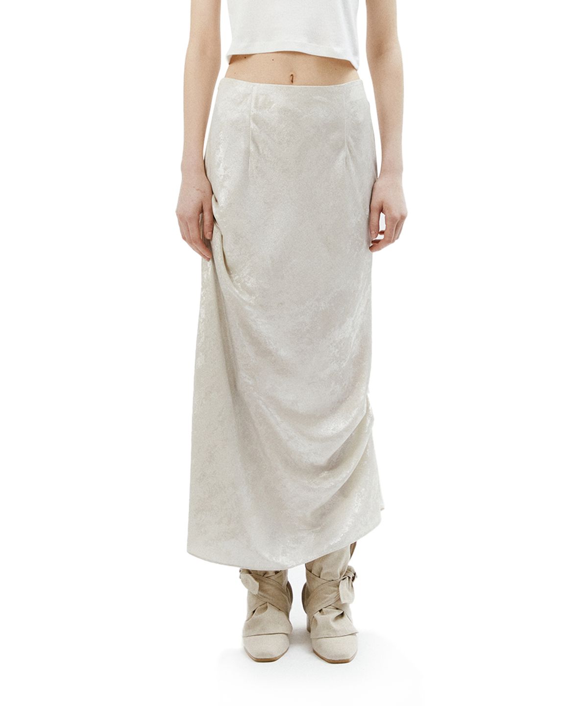 쓰리투에이티(THREE TO EIGHTY) UNBALANCED SHIRRING SKIRT (IVORY)