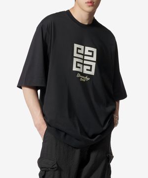 4G 메쉬 엠블럼 자수 로고 클래식핏 반소매 티셔츠 - 블랙 / BM712H3YMV001