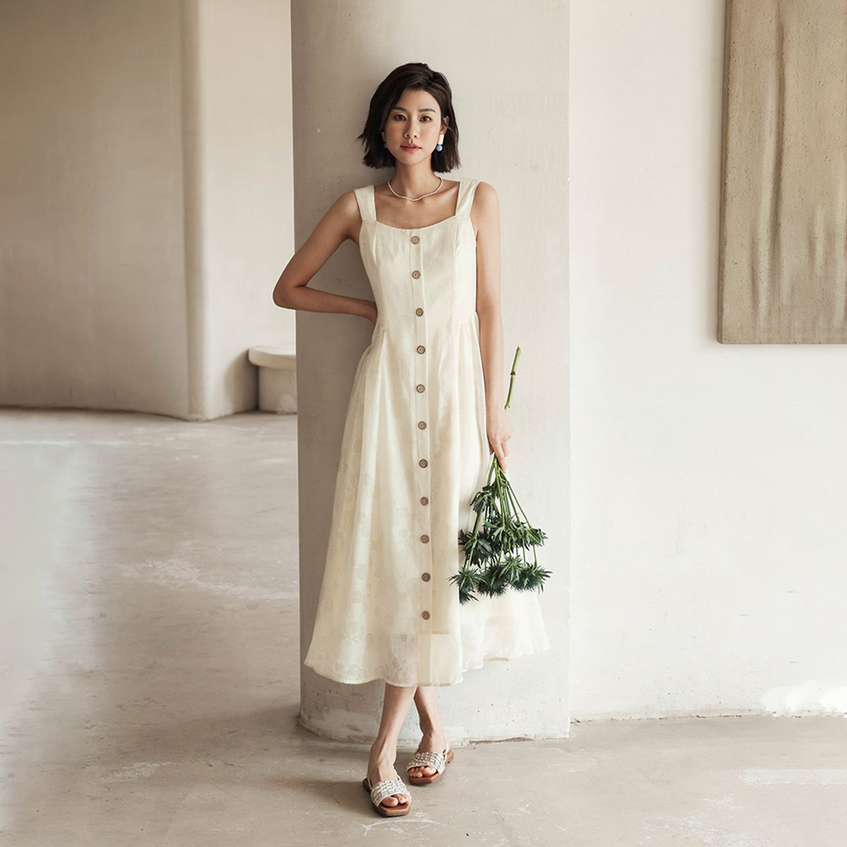 랭썬(LANGSON) LS_Jacquard slip button design dress