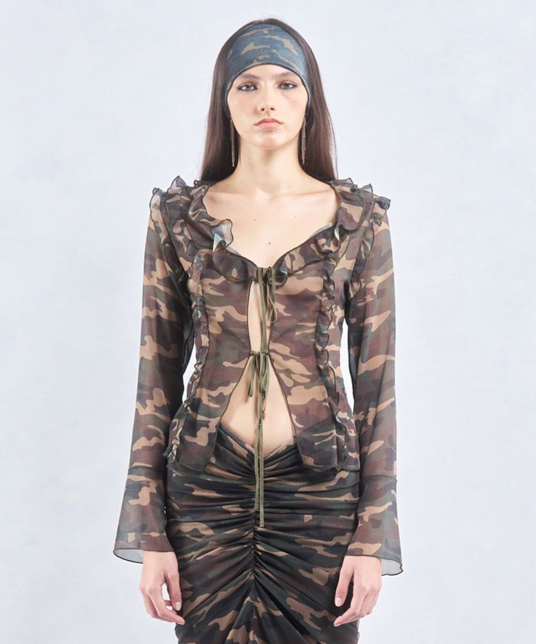 RUFFLE BLOUSE (CAMO)