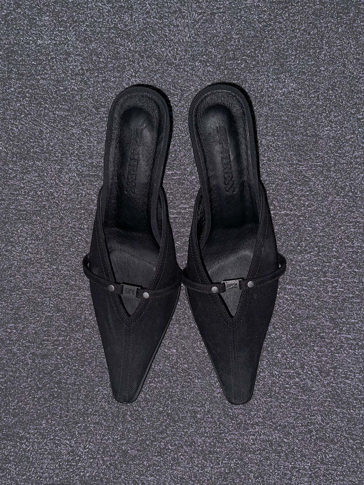 포트리스(4TRESS) ESSENTIAL WAXED MULES 01 BLACK