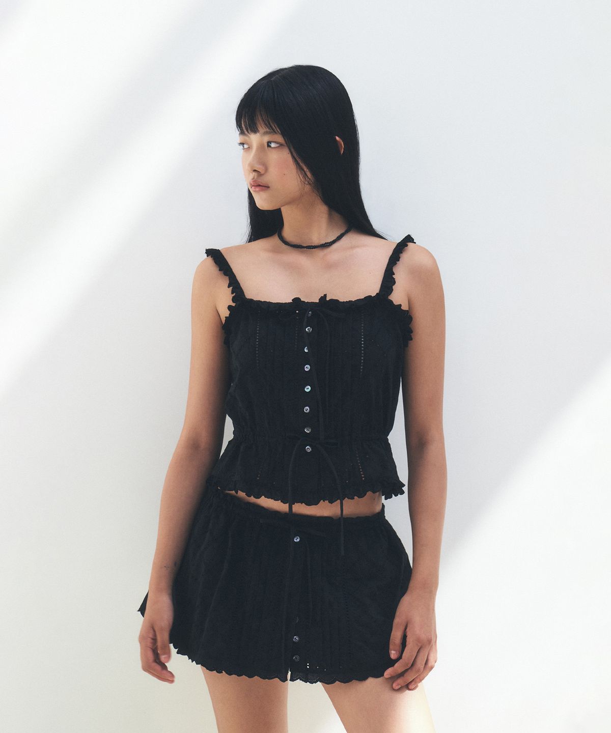 그로브(GROVE) COY LACE SLEEVELESS_BLACK