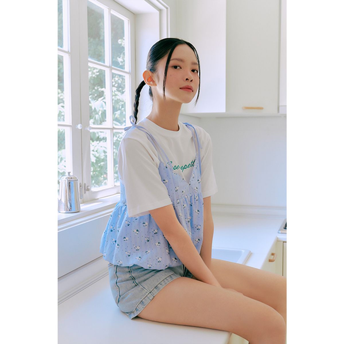 랩(LAP) 벌룬 끈나시 블라우스 AQ2WB660
