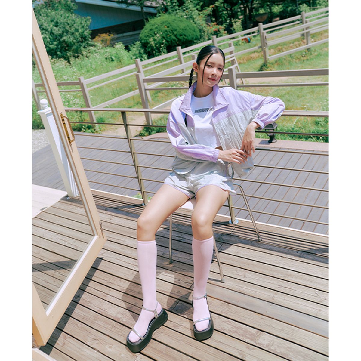 랩(LAP) 배색 나일론 미니팬츠 AQ2WP462