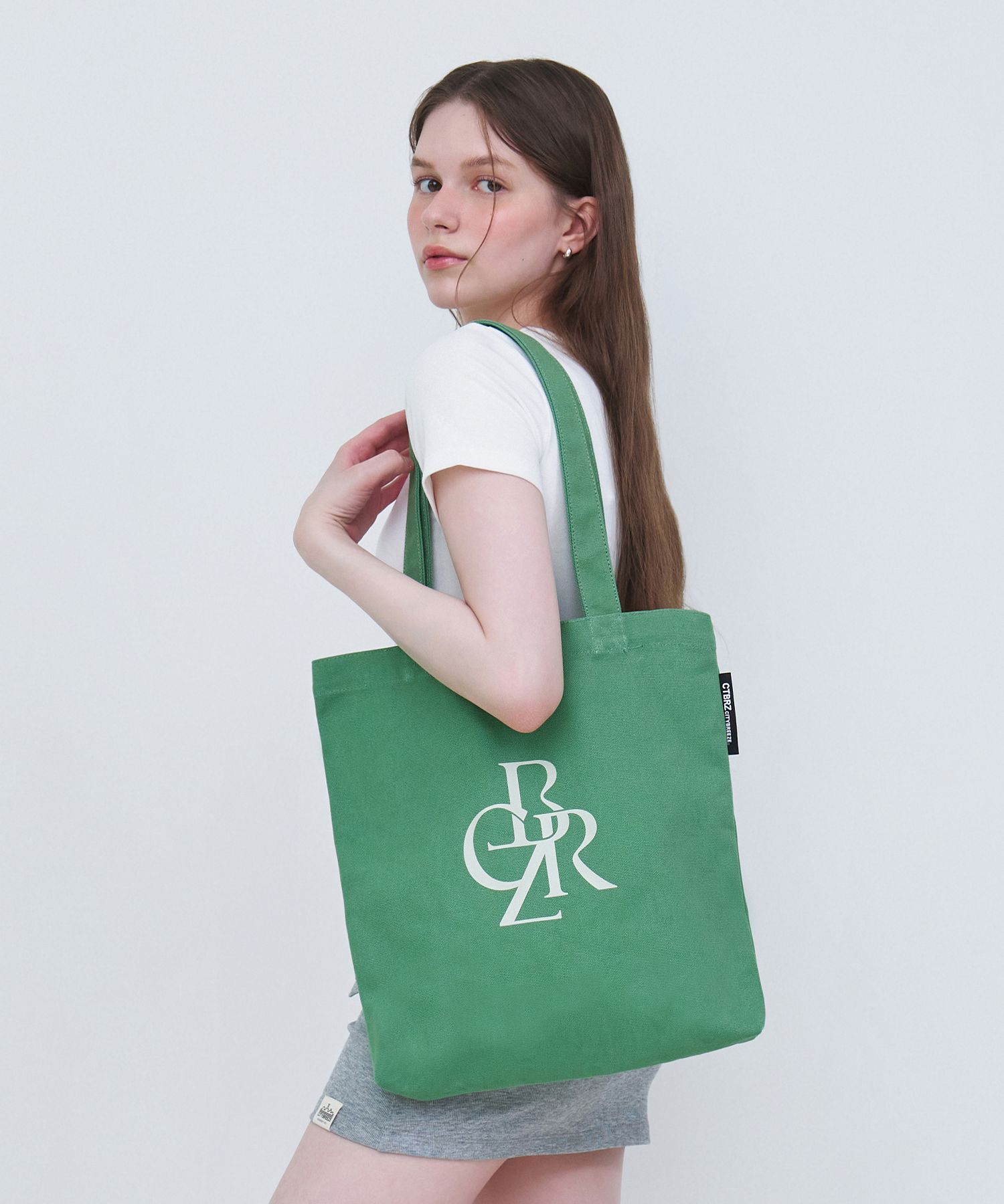 【CITYBREEZE】SYMBOL LOGO TOTE BAG MUSINSA | CITYBREEZE WOMAN Symbol logo eco bag_KHAKI