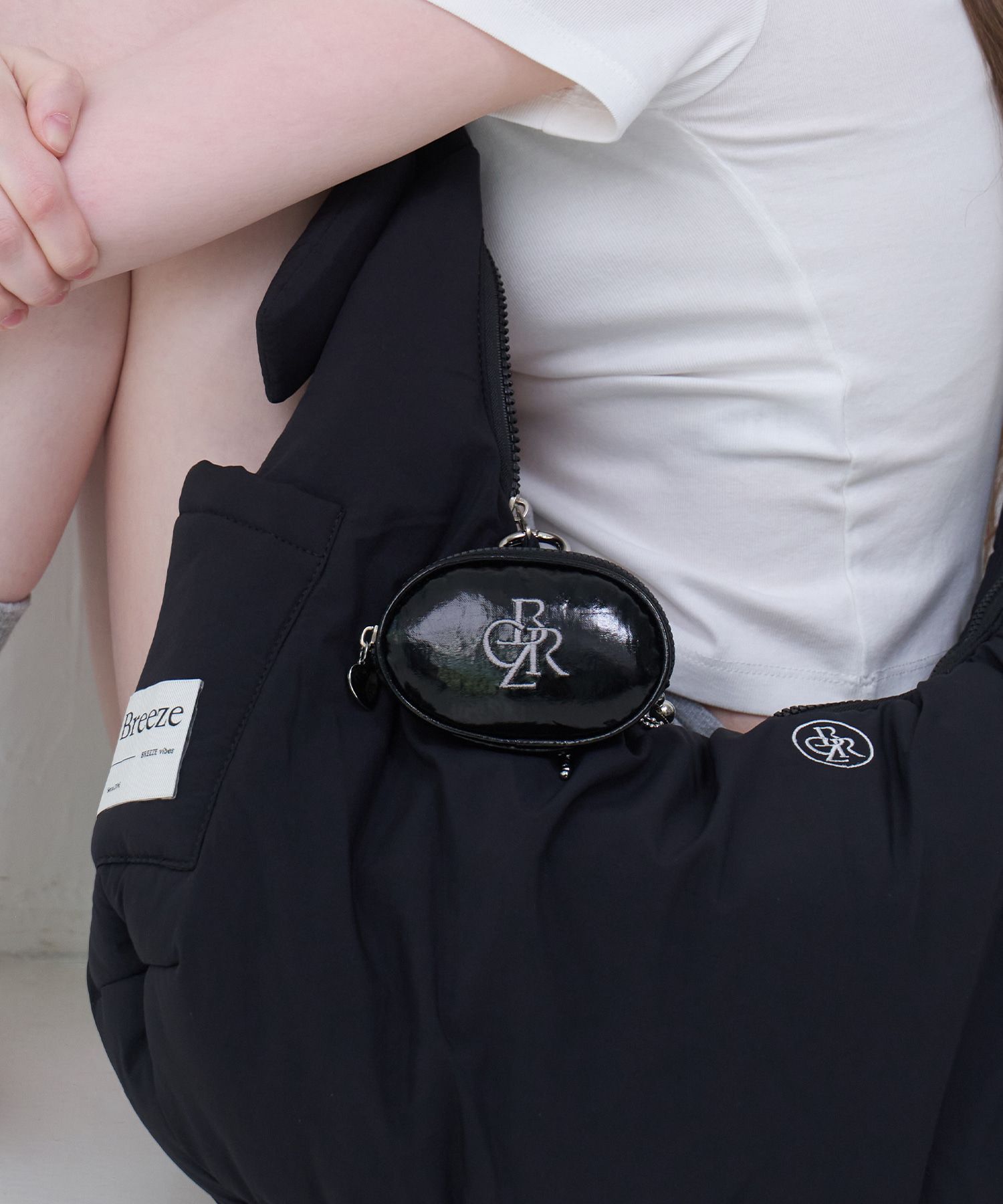 【CITYBREEZ】★ 韓国新作 ★ Symbol Logo Mini Keyring Bag ★ CITYBREEZ】☆ 韓国新作 ☆ Symbol Logo Mini Keyring Bag