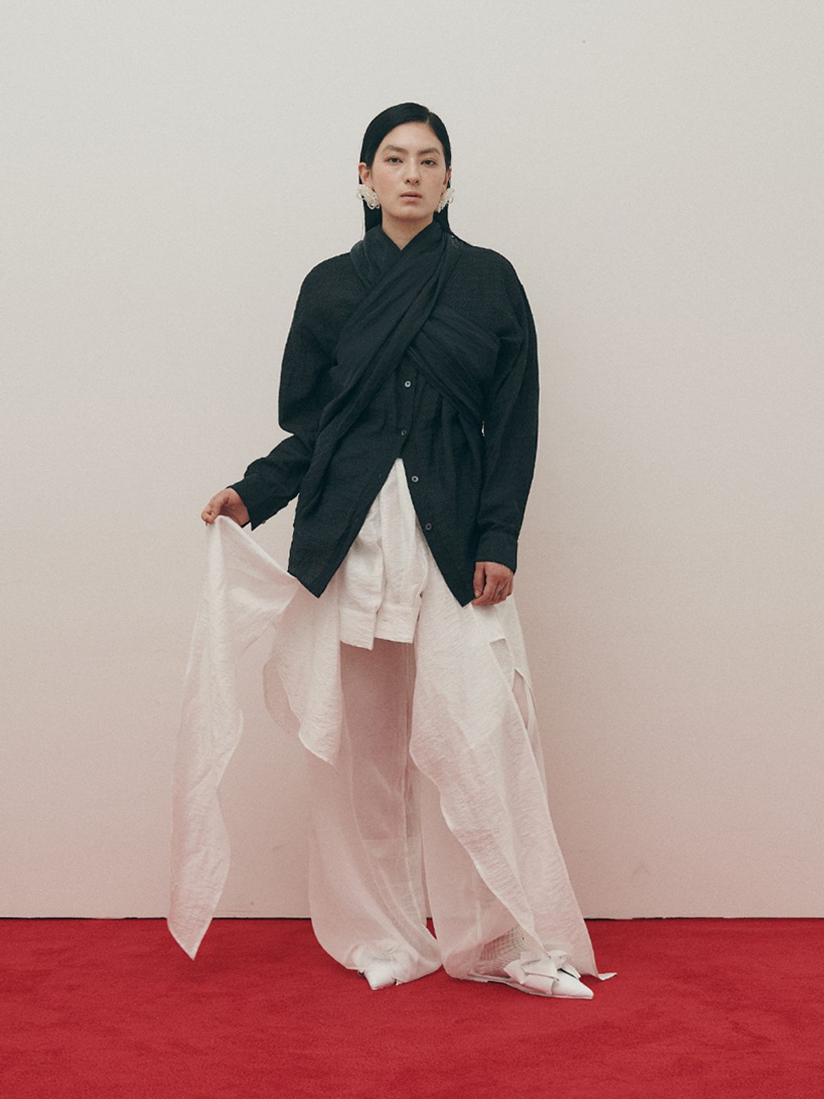 팍시(PARKSSY) 자카드 시스루 셔츠(블랙)