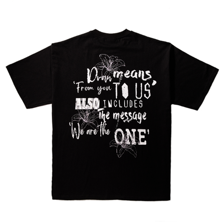 DVAN MEANS WITH FLOWER EMB HALF SLEEVE T-SHIRT (BLACK) 드반 민즈 플라워 자수 티셔츠 (블랙)