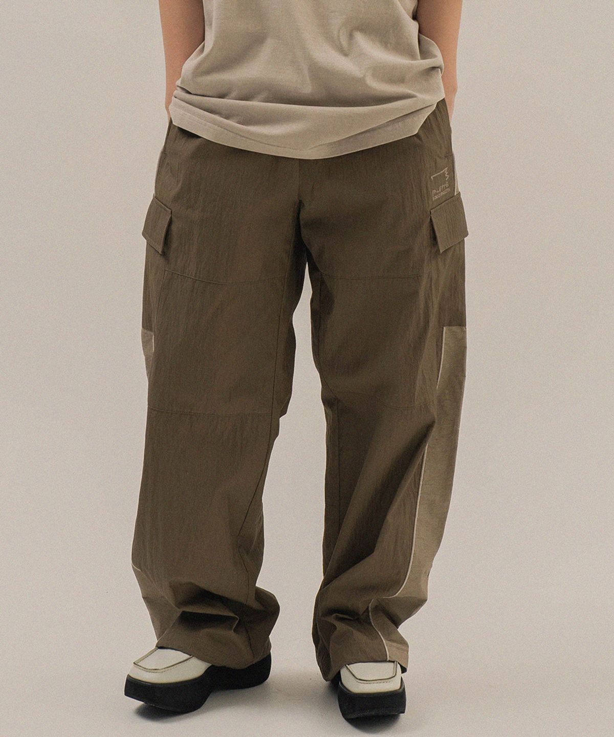 보나츠 팔레트(BONATSPALETTE) BP 인시젼 나일론 카고 팬츠_KHAKI