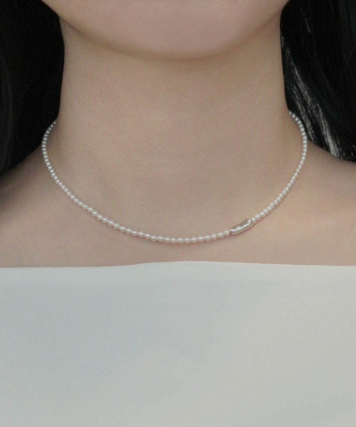 포스트루드(POSTLUDE) [SILVER] 3 PEARL BEAN NECKLACE (2 COLORS)