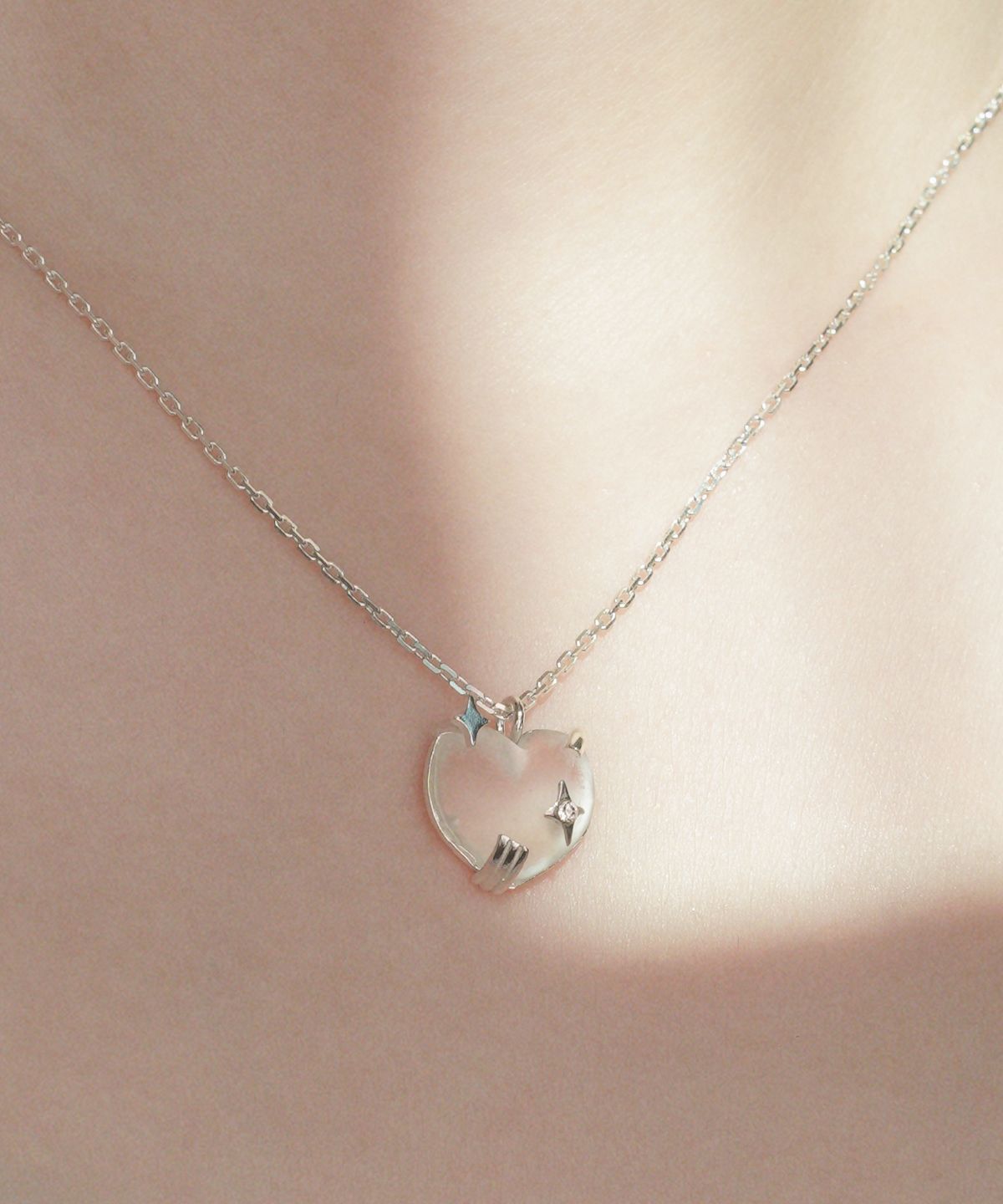포스트루드(POSTLUDE) [SILVER] CLEAR HEART SPARKLING PENDANT N