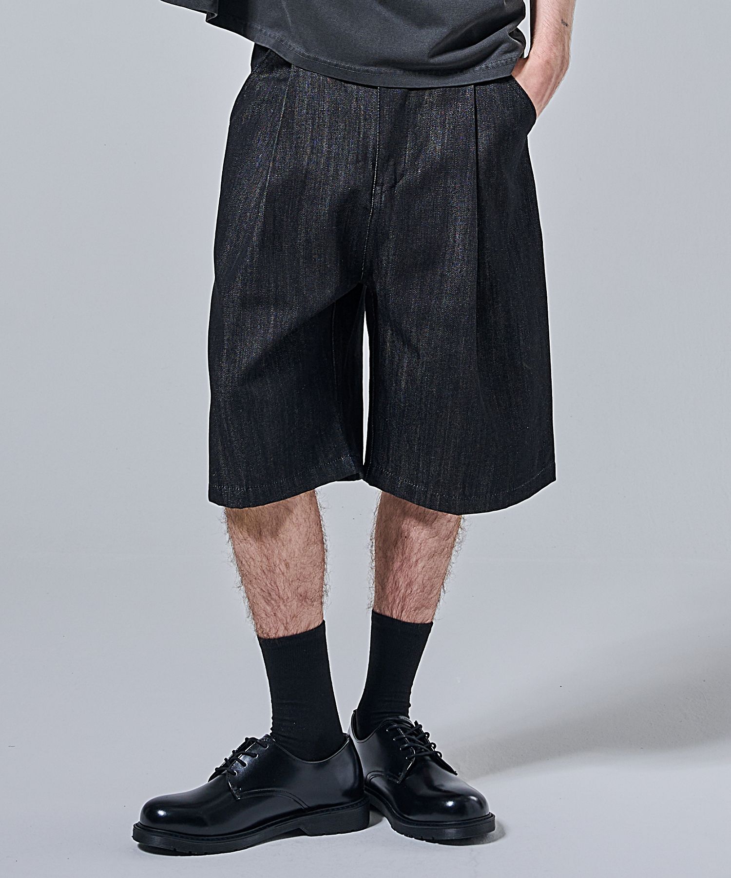 MUSINSA OTHERFITS Bermuda Wide Saint Denim Shorts (Black jeans)