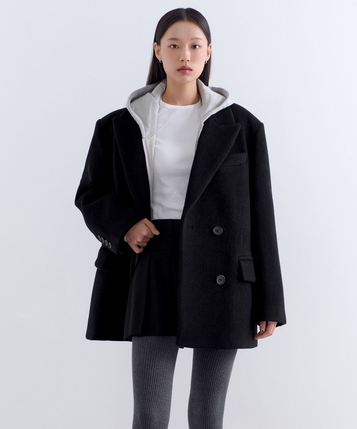 무신사 스탠다드 우먼(MUSINSA STANDARD WOMAN) 우먼즈 울 블렌드 볼륨 멜톤 오버 숄더 더블 블레이저 코트 [블랙]