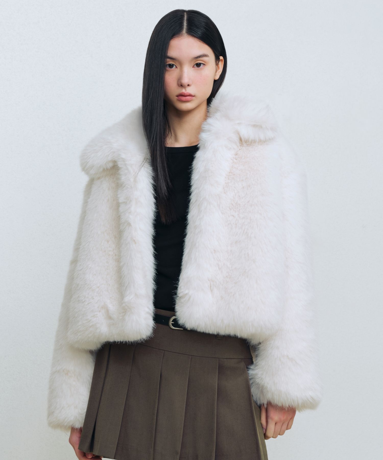 MUSINSA公式 | MUSINSA STANDARD WOMAN Women's Shaggy Faux Fur