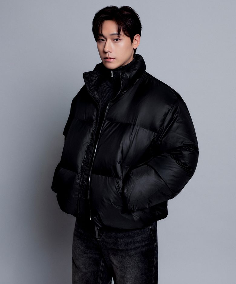 립스탑 다운 푸퍼 숏 패딩 재킷 [다크 그레이]