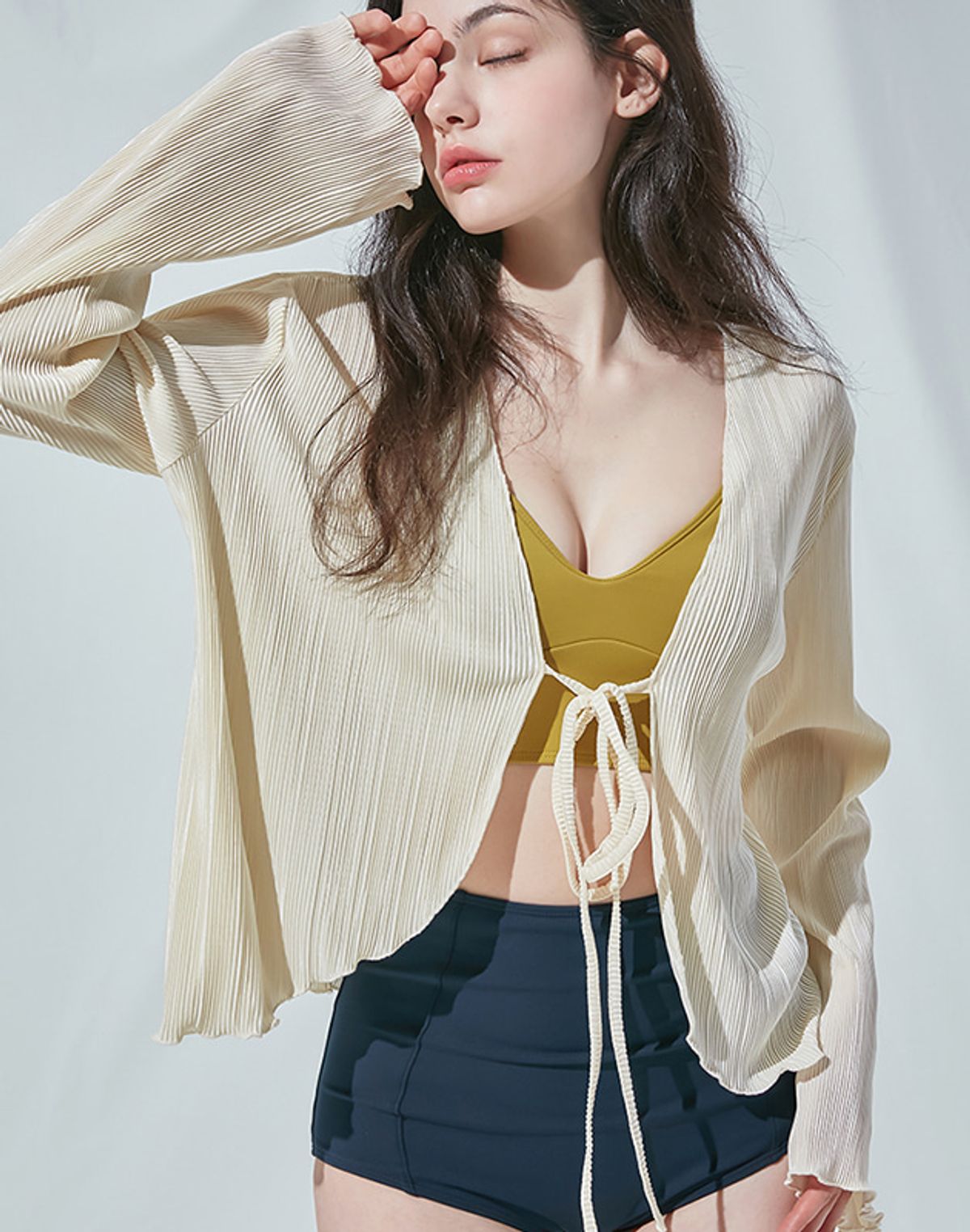비키니밴더(VIKINI VENDER) 루즈핏 플리츠 커버업 가디건