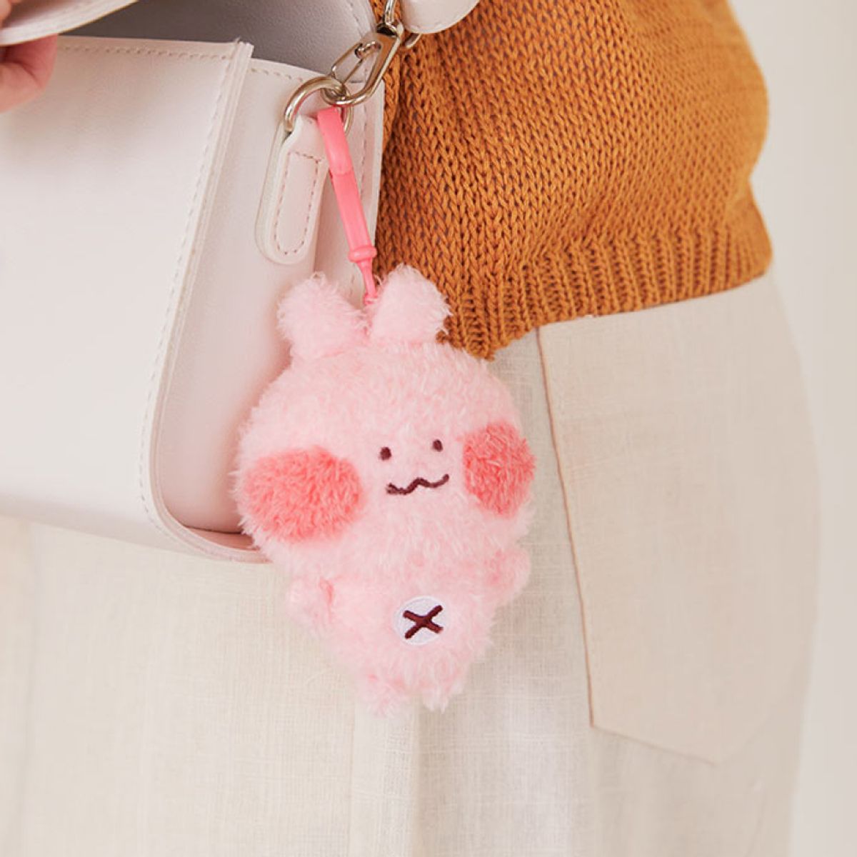 카카오프렌즈(KAKAO FRIENDS) 볼 발그레 포슬 키링인형_스카피