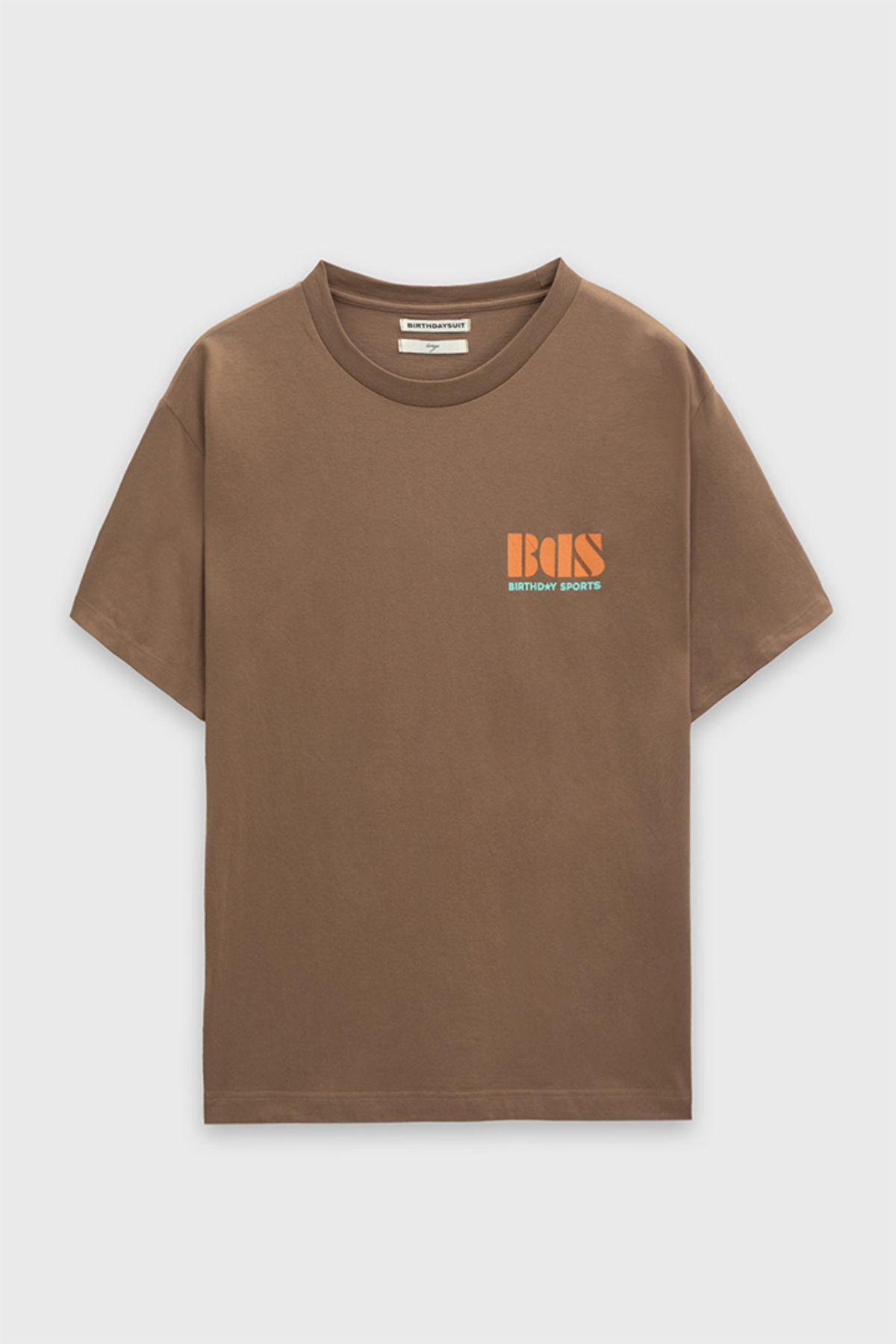 벌스데이수트(BIRTHDAYSUIT) BIRTHDAY SPORTS T-SHIRT (BROWN)