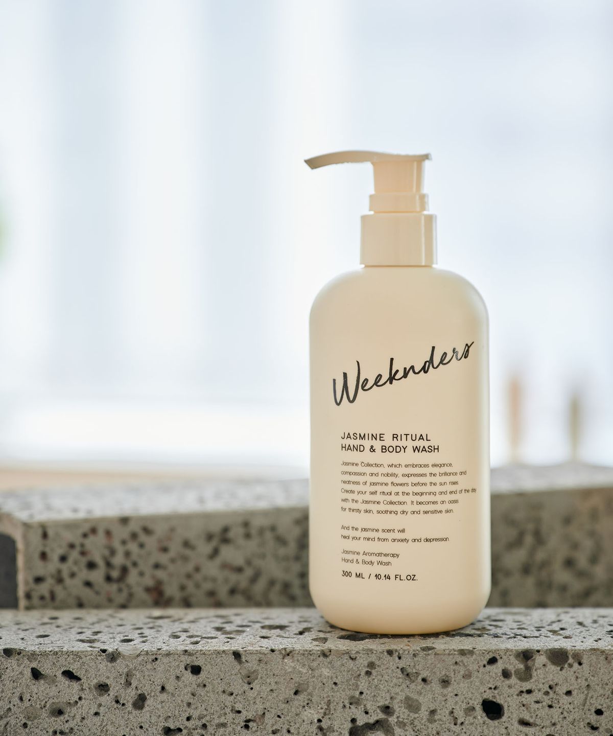 위켄더스(WEEKENDERS) 자스민 리츄얼 핸드 &바디워시 300ml