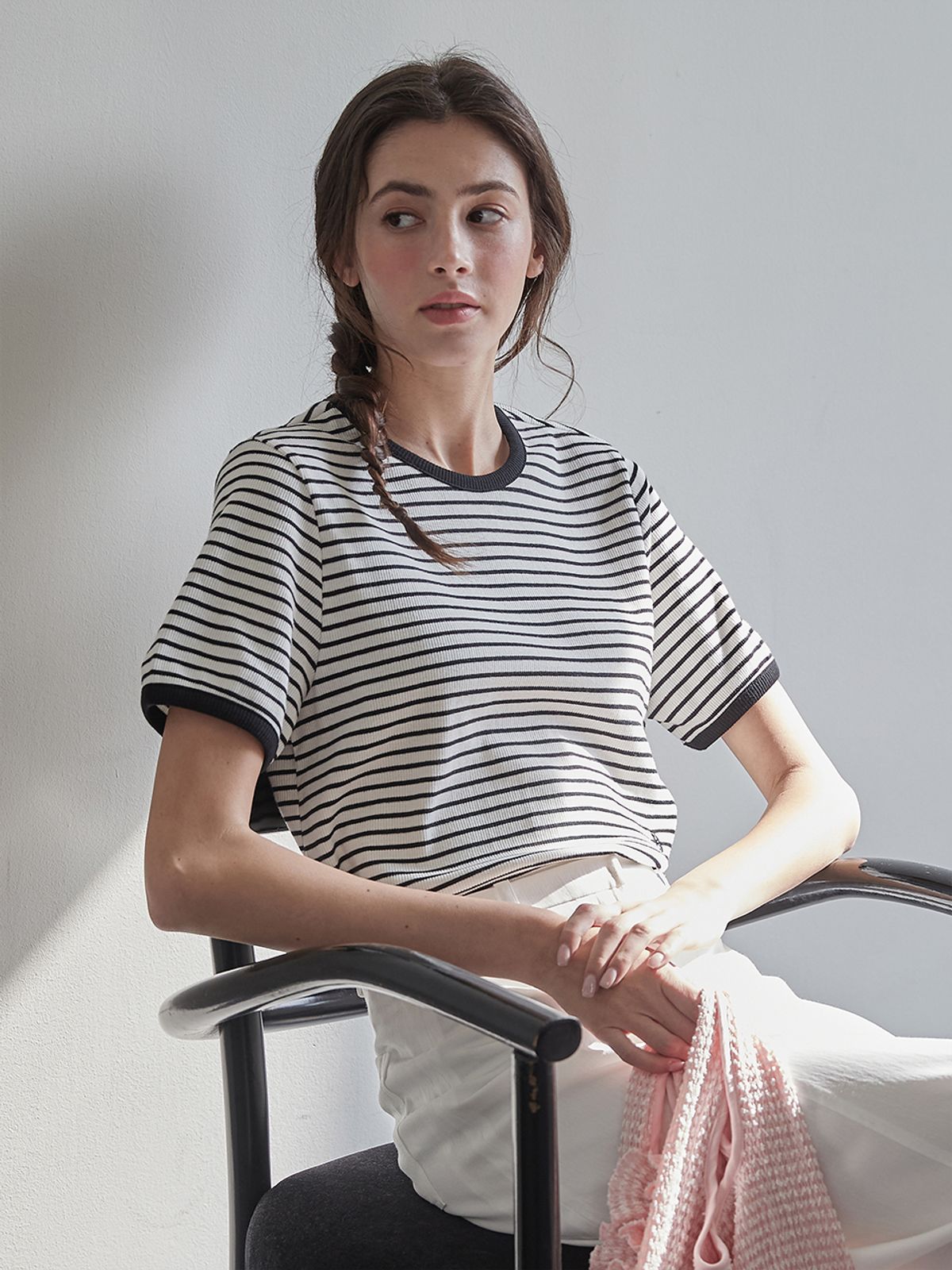 비뮤즈맨션(BEMUSE MANSION) Ribbed binding B point T-shirt - Black stripe