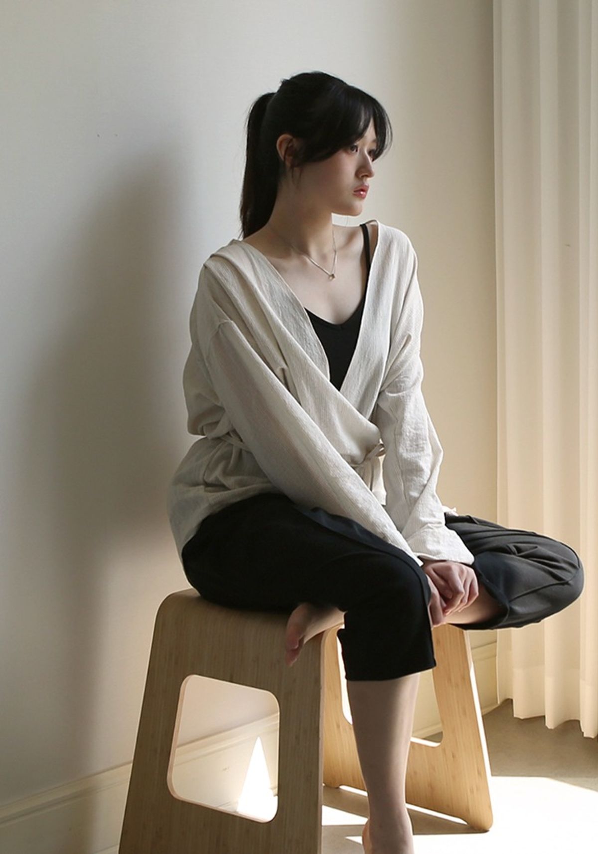 프라나 물라(PRANAMOOLA) 무이 로브/Mui Robe -2color