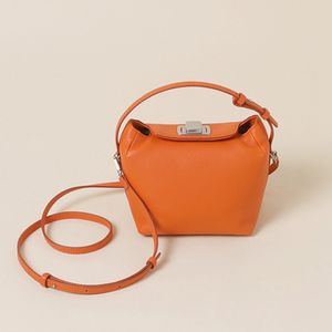 파사드 뮤토(Facade Muto) 크로스 14_RCBRX24146ORX