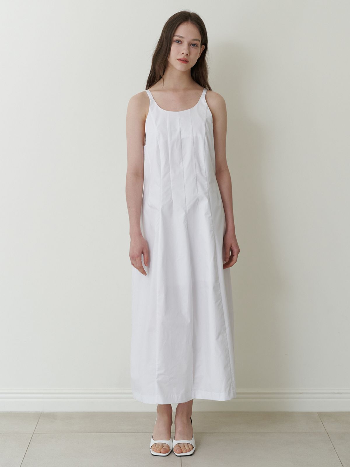 카인더베이비(KINDABABY) semi halter long dress - white
