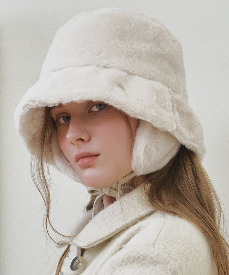 heart point fluffy bucket hat_ivory
