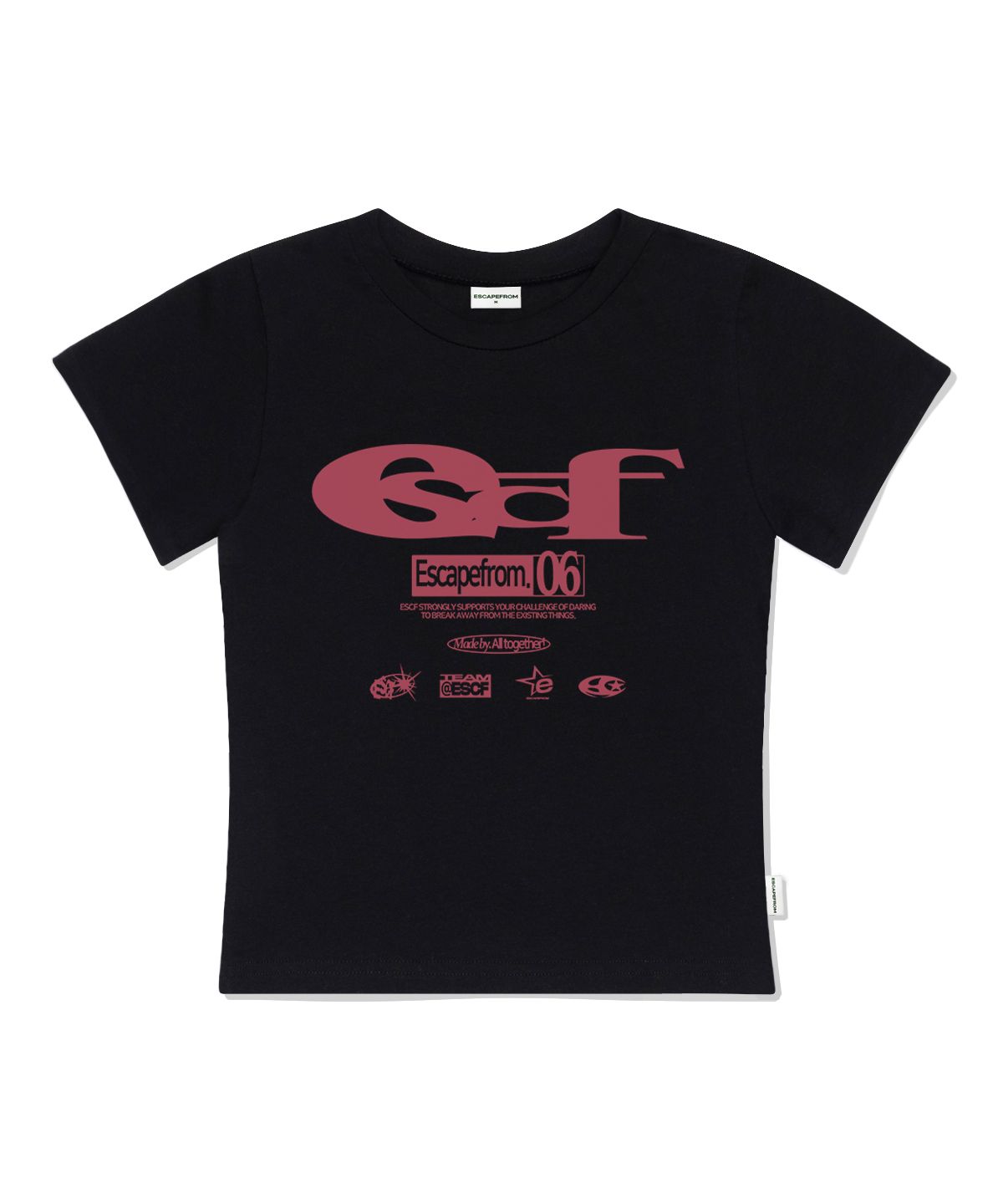 이스케이프프롬(ESCAPEFROM) ESCF 로고 콜라주 프린트 슬림핏 반팔티 블랙