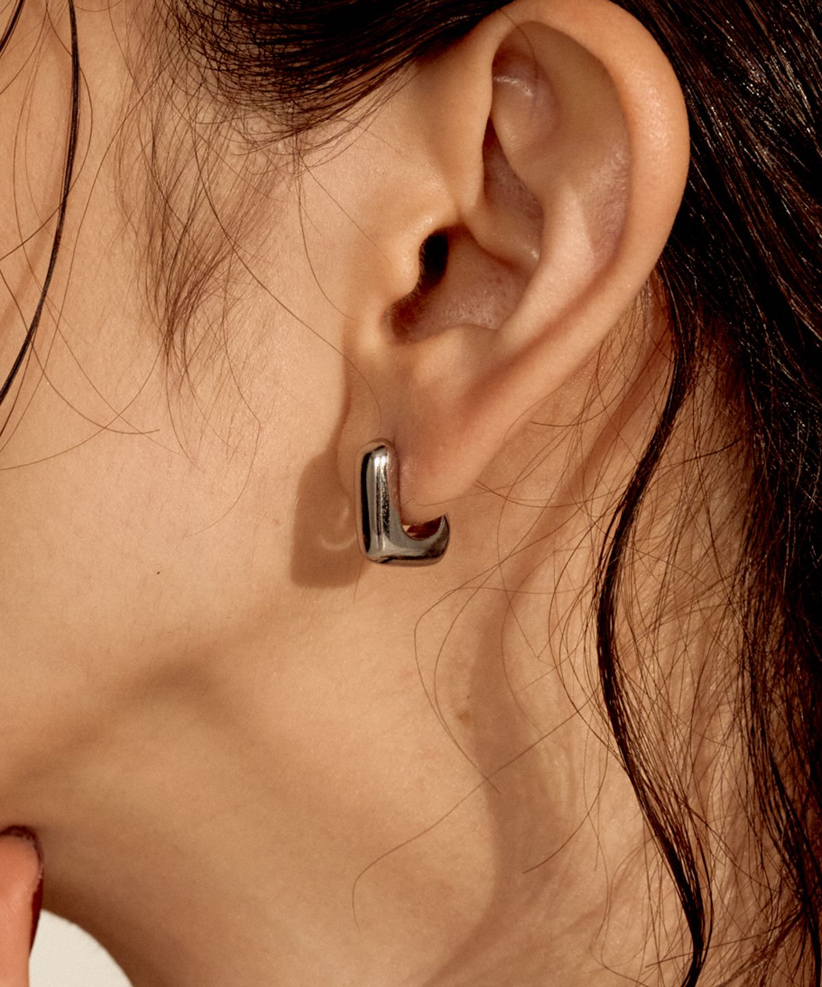 노비스도쿄(NOVICE TOKYO) 스퀘어 후프 피어스 Square Hoop Pierce［Stainless］