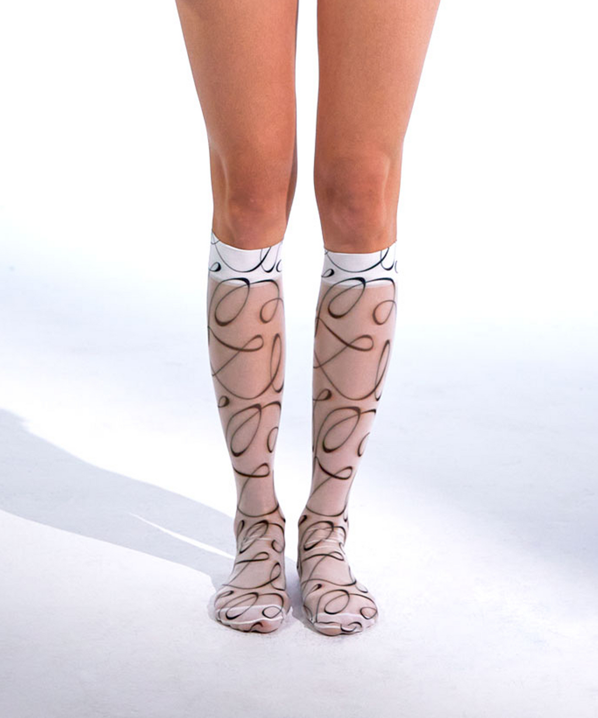 로맨틱타이거(ROMANTIC TIGER) scrrible knee stockings