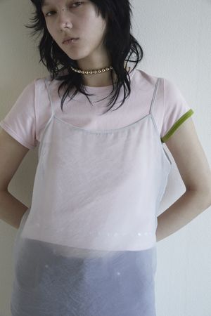 ASYMMETRICAL SLEEVE BEACH TEE IN PINK/GREEN
