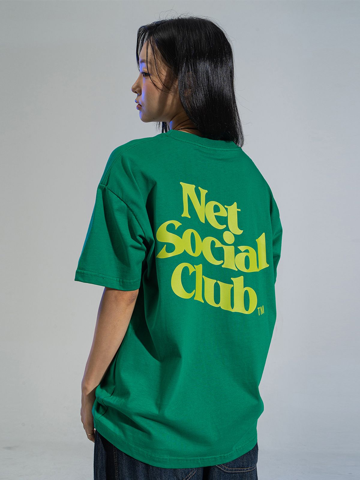 넷소셜클럽(NET SOCIAL CLUB) 웨이브 비비드 로고 반팔티 (그린)