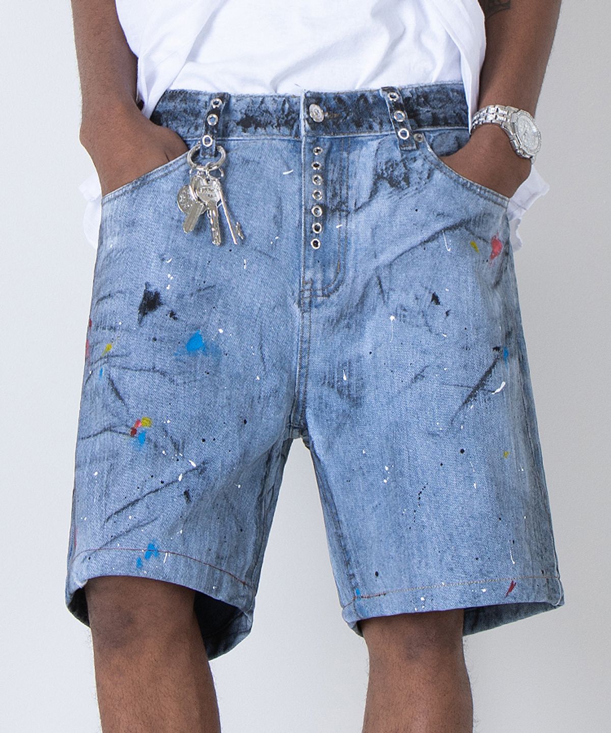 스트라이크(STRIKE) Dirty Wash Multi Colored Eyelet Denim Shorts (RELAX)