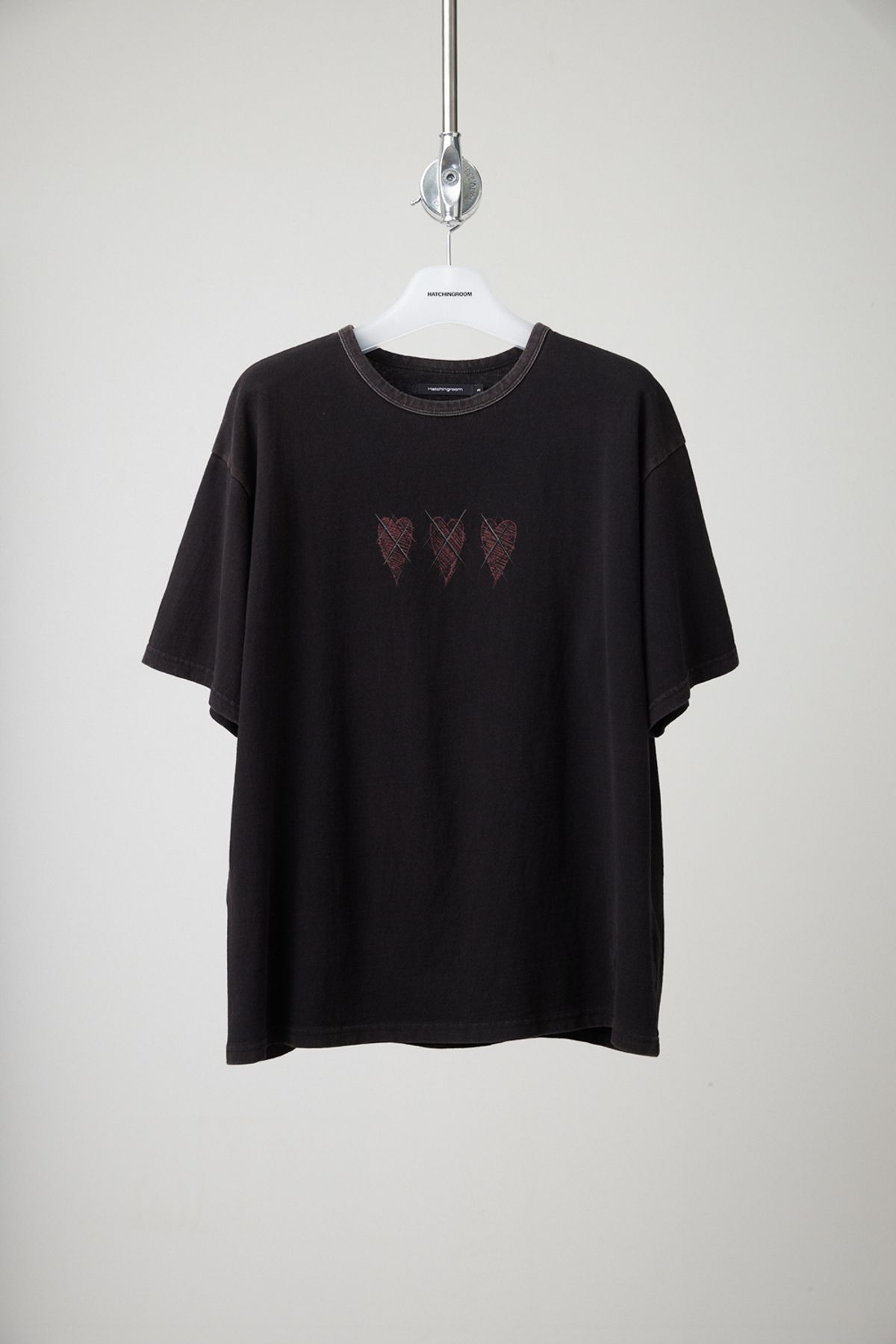 해칭룸(HATCHINGROOM) VTG Cartoon Heart Tee Washed Black