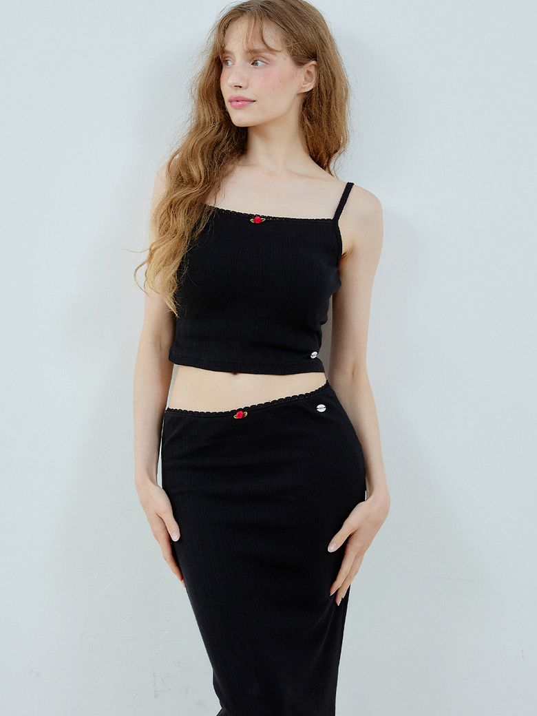 아일렛 나시 장미 탱크탑(블랙)