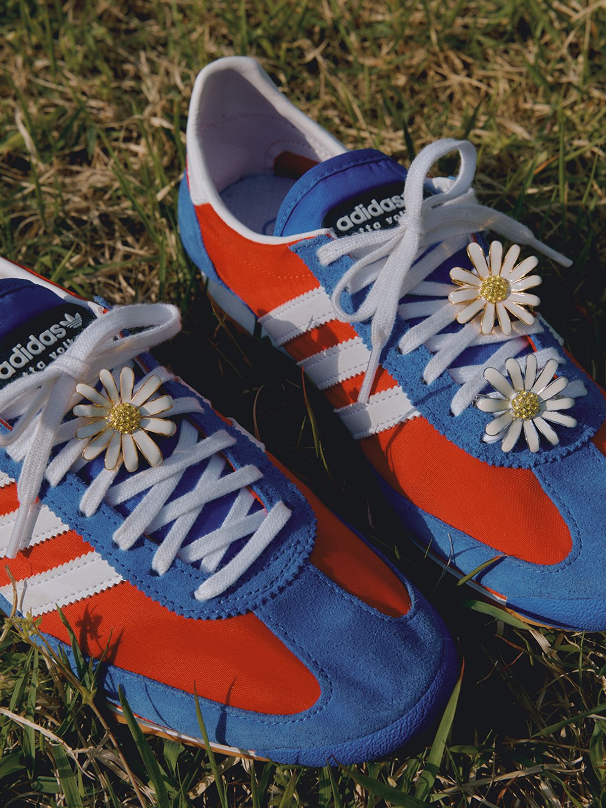 빈티지헐리우드(VINTAGE HOLLYWOOD) Daisy Shoes Charm (1ea)_VH2435AC002M